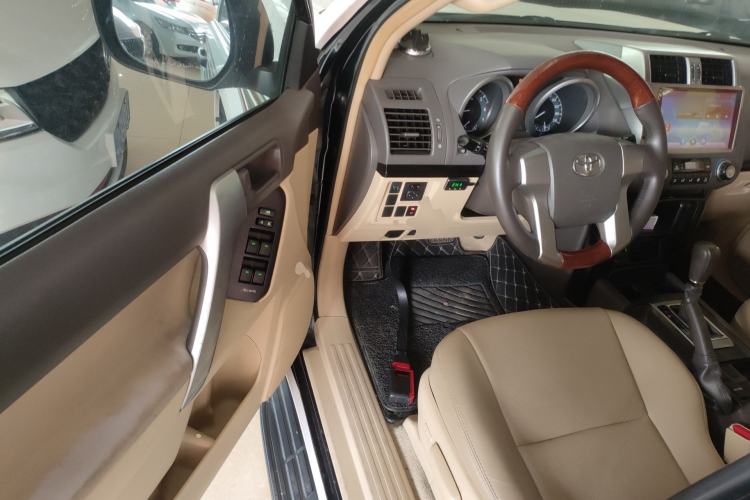 Used Toyota Prado 2016 2700 TX 7-Seater Middle East Version Driver Seat