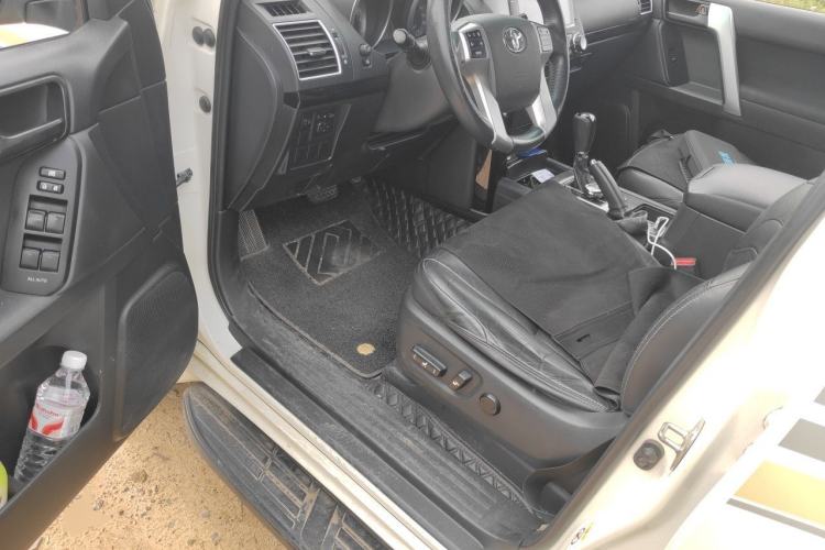Used Toyota Prado 2016 2.7L Automatic Standard Edition Driver Seat