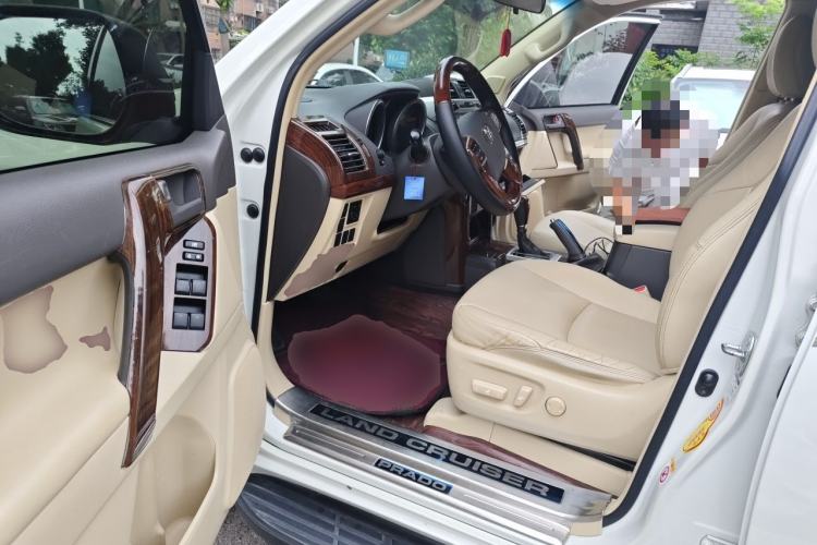 Used Toyota Prado 2016 2.7L Automatic Standard Edition Driver Seat