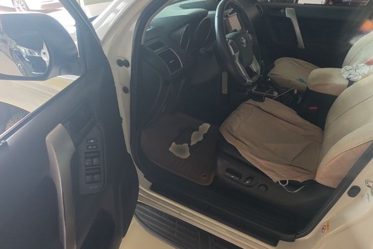 Used Toyota Prado 2016 2.7L Automatic Luxury Edition Driver Seat