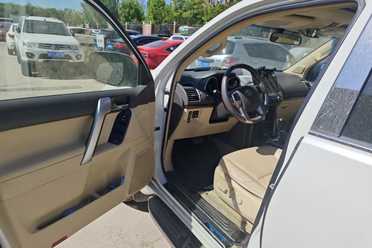 Used Toyota Prado 2016 3.5L Automatic TX-L Driver Seat