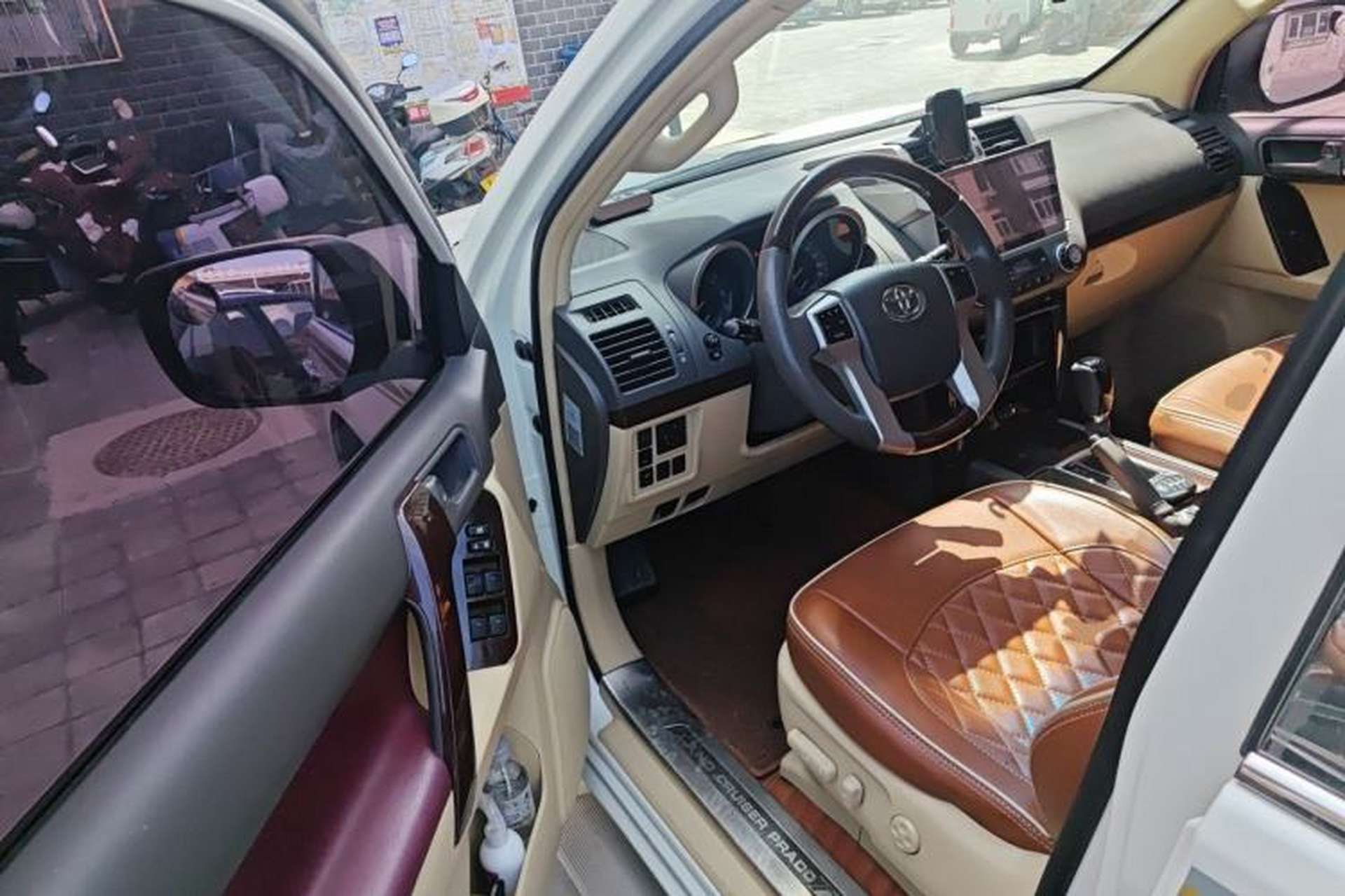 Used Toyota Prado 2016 2700 TX 7-Seater Middle East Version Driver Seat
