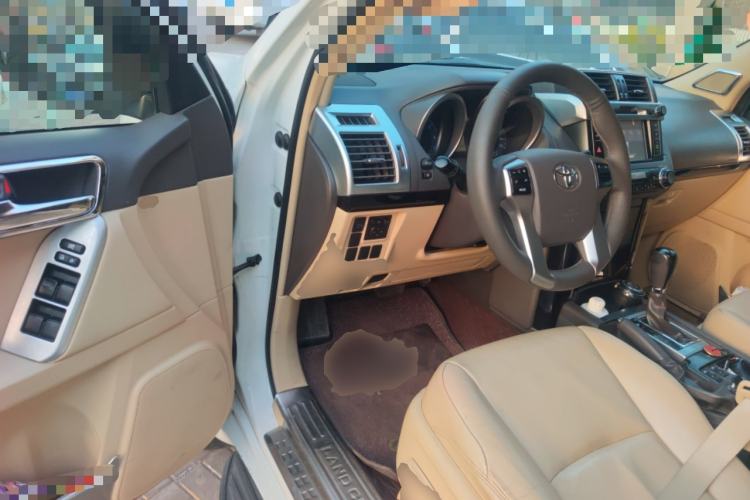 Used Toyota Prado 2016 2.7L Automatic Standard Edition Driver Seat