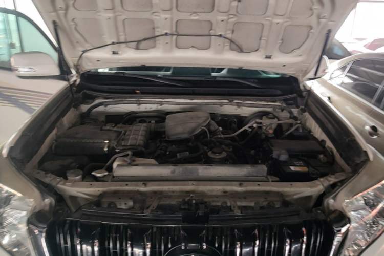 Used Toyota Prado 2016 2.7L Automatic Standard Edition Engine Bay