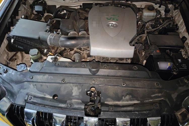 Used Toyota Prado 2016 3.5L Automatic TX-L Engine Bay