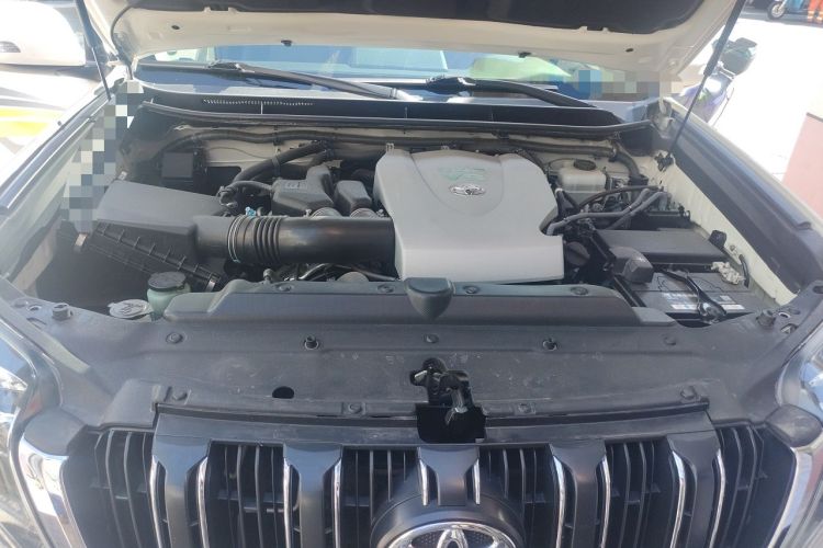 Used Toyota Prado 2016 3.5L Automatic TX-L NAVI Engine Bay
