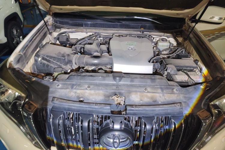 Used Toyota Prado 2016 3.5L Automatic TX-L NAVI Engine Bay