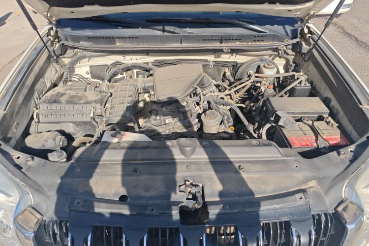 Used Toyota Prado 2016 2.7L Automatic Standard Edition Engine Bay