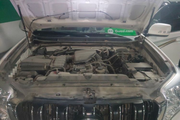 Used Toyota Prado  Engine Bay