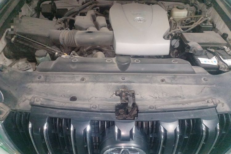 Used Toyota Prado 2016 3.5L Automatic TX-L NAVI Engine Bay