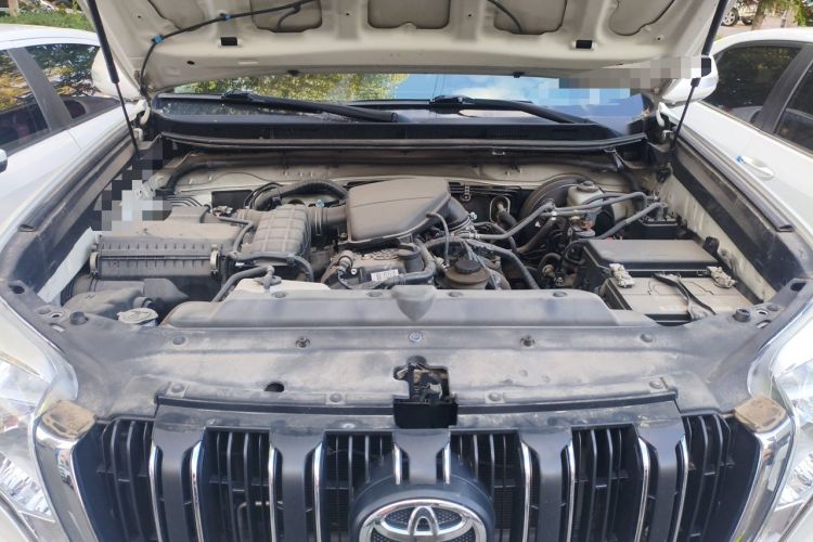 Used Toyota Prado 2016 2.7L Automatic Standard Edition Engine Bay