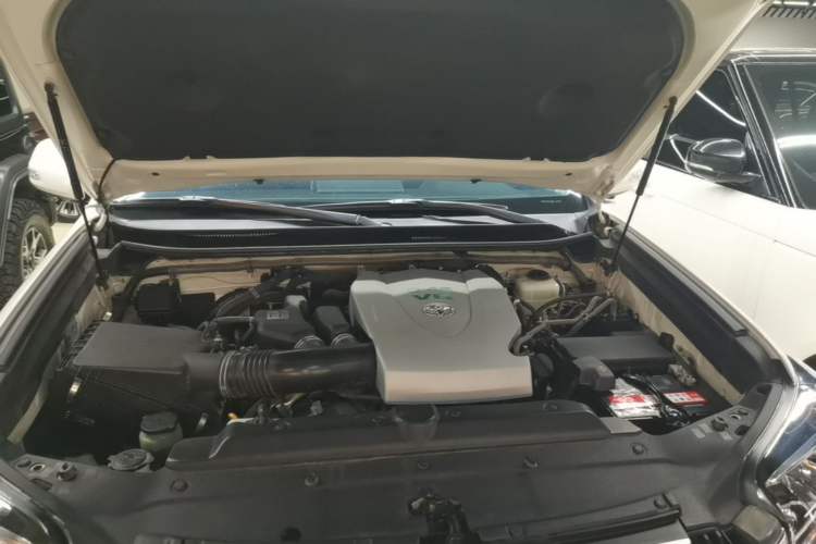Used Toyota Prado 2016 3.5L Automatic VX NAVI Engine Bay