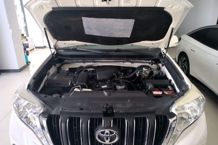 Used Toyota Prado 2016 2.7L Automatic Standard Edition Engine Bay