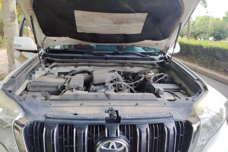 Used Toyota Prado 2016 2.7L Automatic Standard Edition Engine Bay
