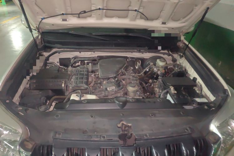 Used Toyota Prado 2016 2.7L Automatic Standard Edition Engine Bay