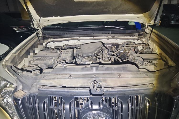 Used Toyota Prado 2016 2.7L Automatic Standard Edition Engine Bay