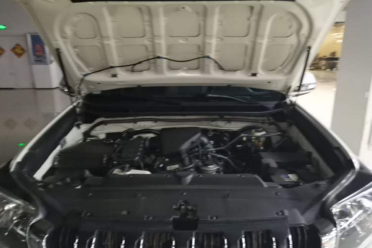 Used Toyota Prado 2016 2.7L Automatic Standard Edition Engine Bay