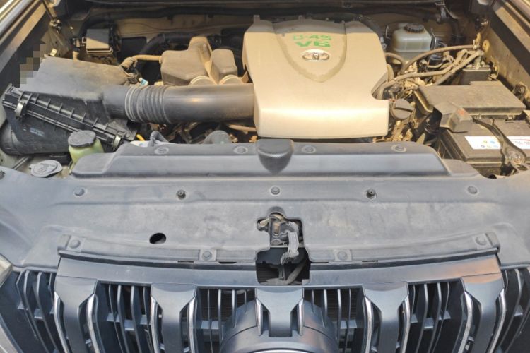 Used Toyota Prado 2016 3.5L Automatic TX-L Engine Bay