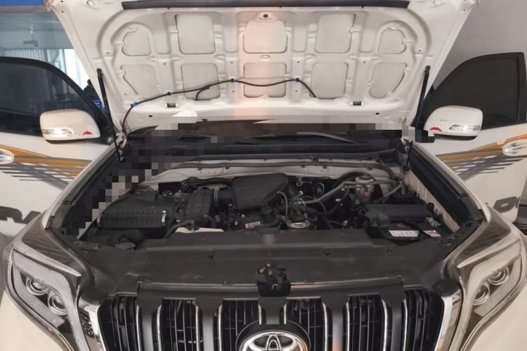 Used Toyota Prado 2016 2.7L Automatic Standard Edition Engine Bay