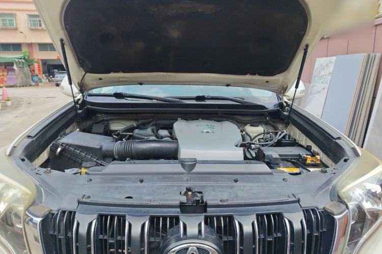 Used Toyota Prado 2016 3.5L Automatic TX-L Engine Bay