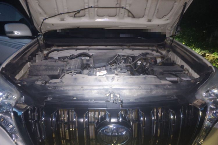Used Toyota Prado 2016 2.7L Automatic Standard Edition Engine Bay