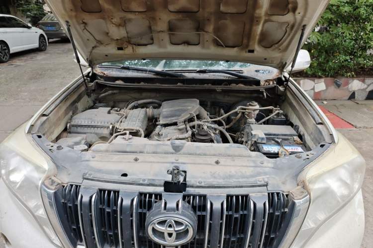 Used Toyota Prado 2016 2.7L Automatic Standard Edition Engine Bay