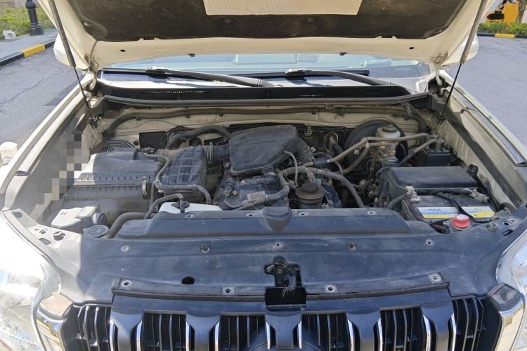 Used Toyota Prado 2016 2.7L Automatic Standard Edition Engine Bay