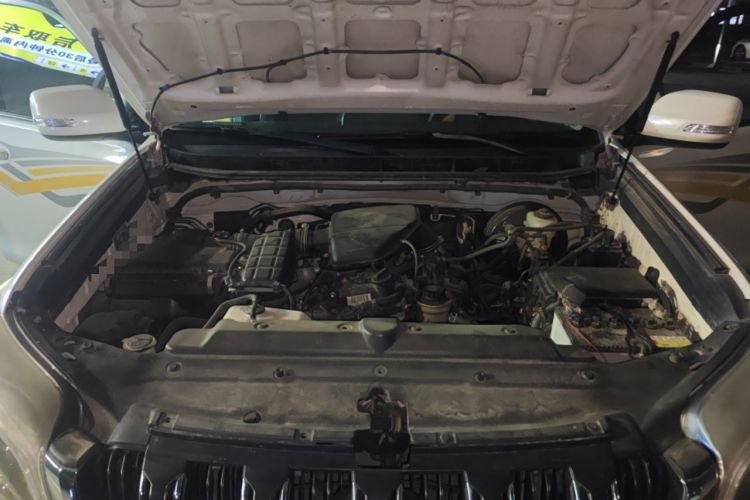 Used Toyota Prado 2016 2.7L Automatic Standard Edition Engine Bay