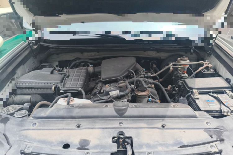 Used Toyota Prado  Engine Bay