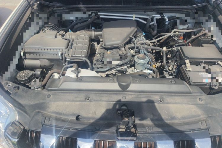 Used Toyota Prado  Engine Bay