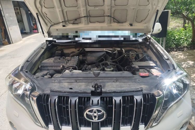 Used Toyota Prado 2016 2.7L Automatic Luxury Edition Engine Bay
