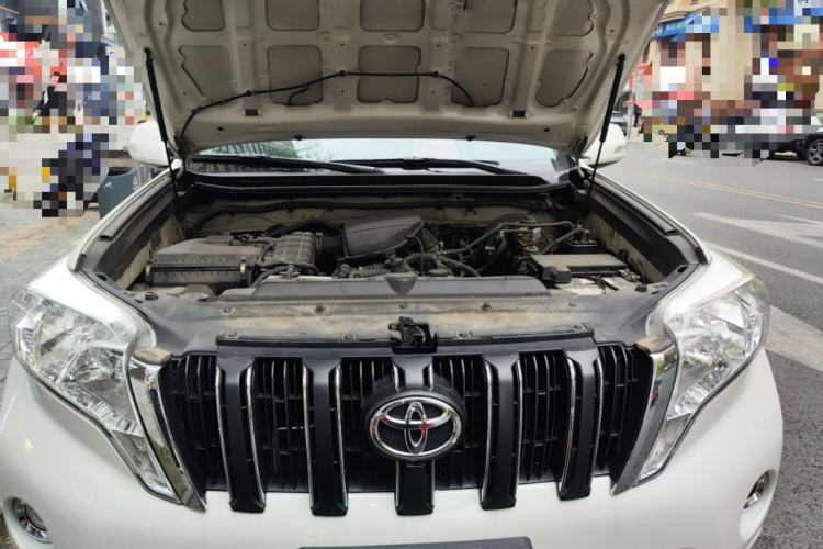 Used Toyota Prado 2016 2.7L Automatic Standard Edition Engine Bay