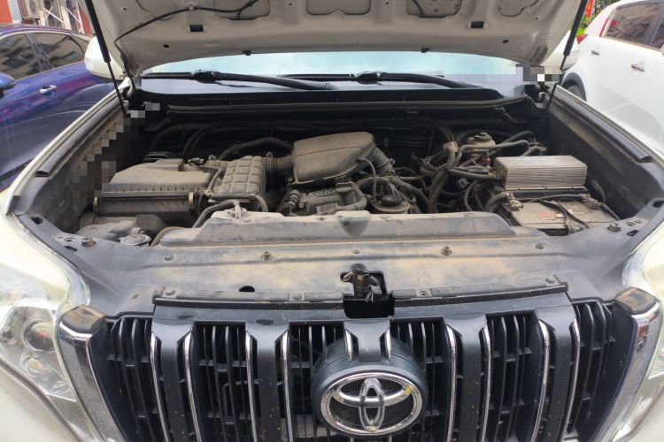 Used Toyota Prado 2016 2.7L Automatic Standard Edition Engine Bay