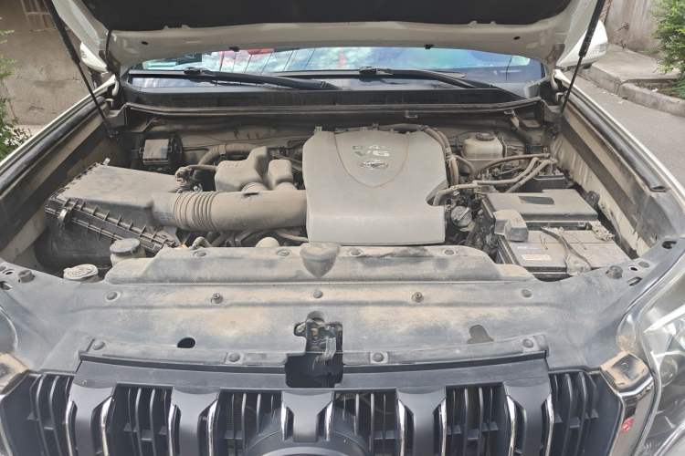 Used Toyota Prado 2016 3.5L Automatic TX-L Engine Bay