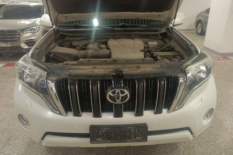 Used Toyota Prado 2016 3.5L Automatic TX-L NAVI Engine Bay