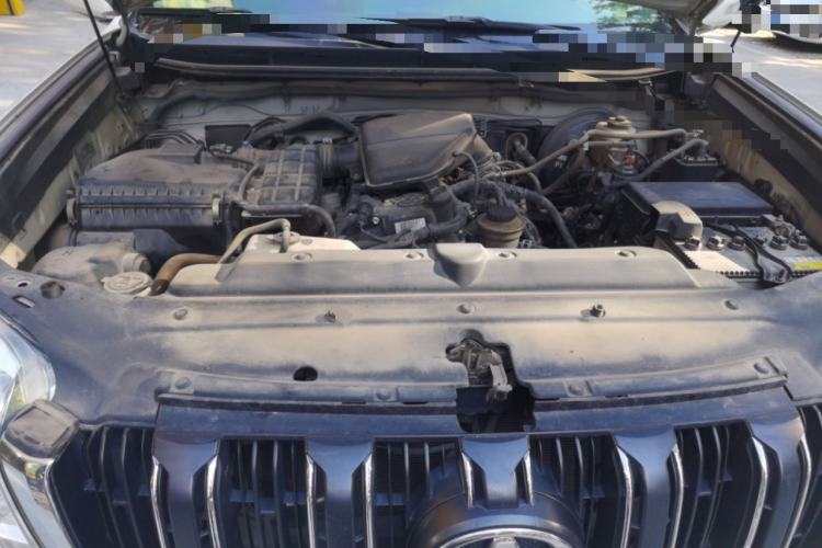 Used Toyota Prado 2016 2.7L Automatic Standard Edition Engine Bay