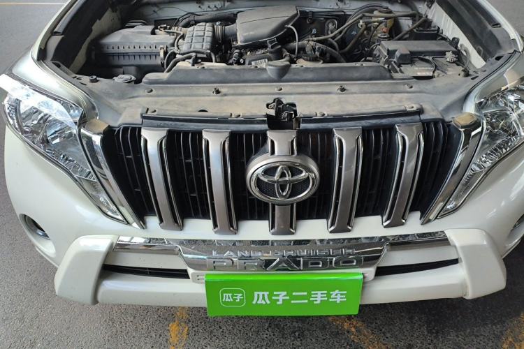 Used Toyota Prado  Engine Bay