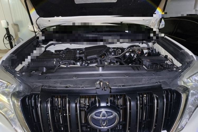 Used Toyota Prado 2016 2.7L Automatic Standard Edition Engine Bay