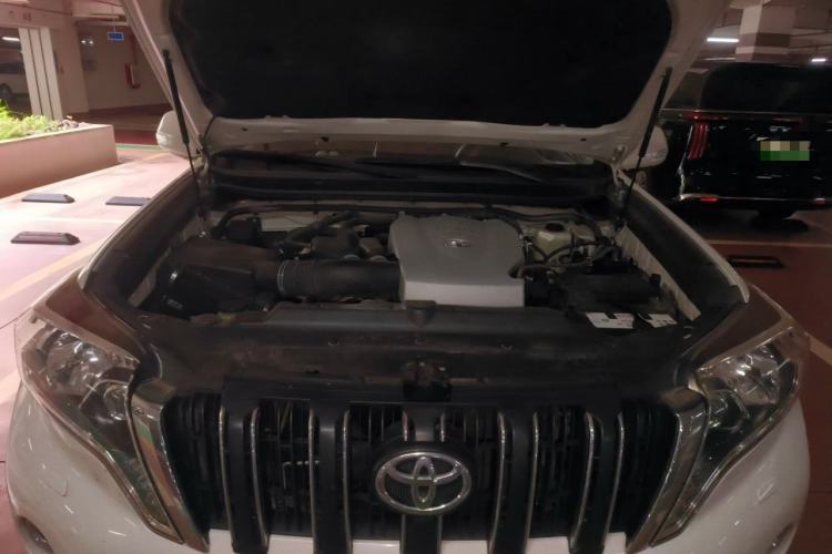 Used Toyota Prado 2016 3.5L Automatic TX-L NAVI Engine Bay