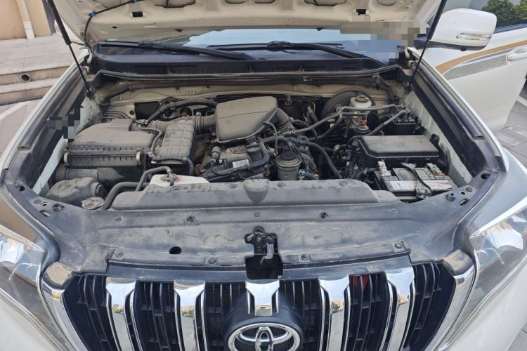 Used Toyota Prado 2016 2.7L Automatic Standard Edition Engine Bay