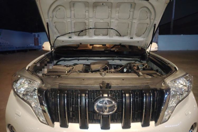 Used Toyota Prado 2016 2.7L Automatic Standard Edition Engine Bay
