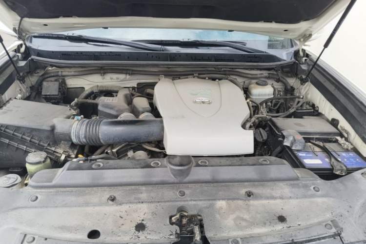 Used Toyota Prado 2016 3.5L Automatic TX-L Engine Bay