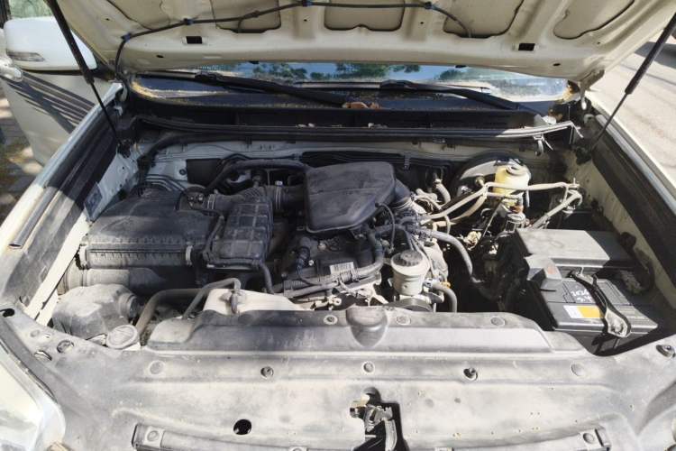 Used Toyota Prado 2016 2.7L Automatic Standard Edition Engine Bay