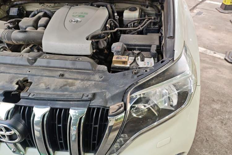 Used Toyota Prado 2016 3.5L Automatic TX-L Engine Bay Left