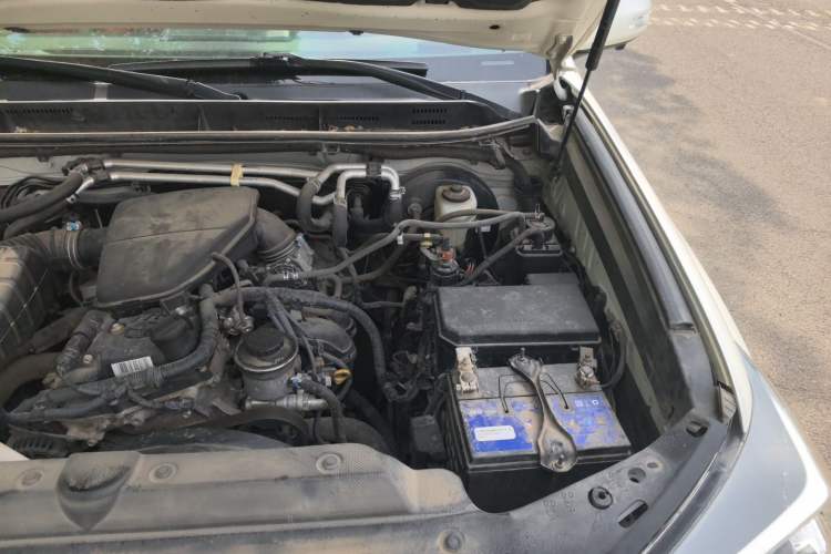Used Toyota Prado  Engine Bay Left
