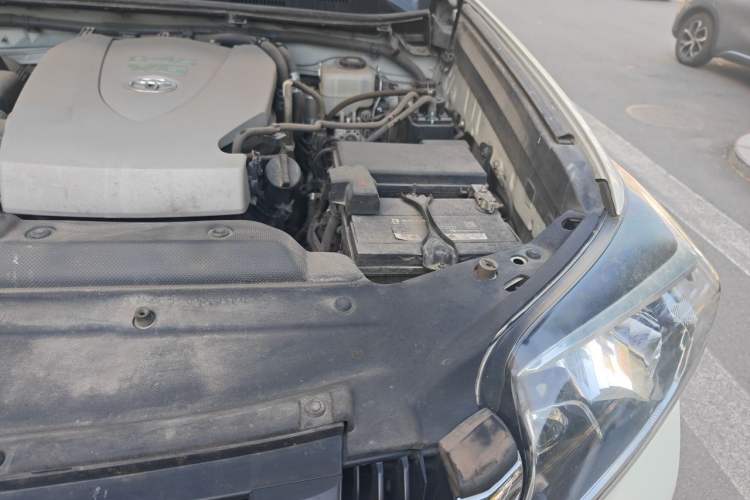 Used Toyota Prado 2016 3.5L Automatic TX-L Engine Bay Left