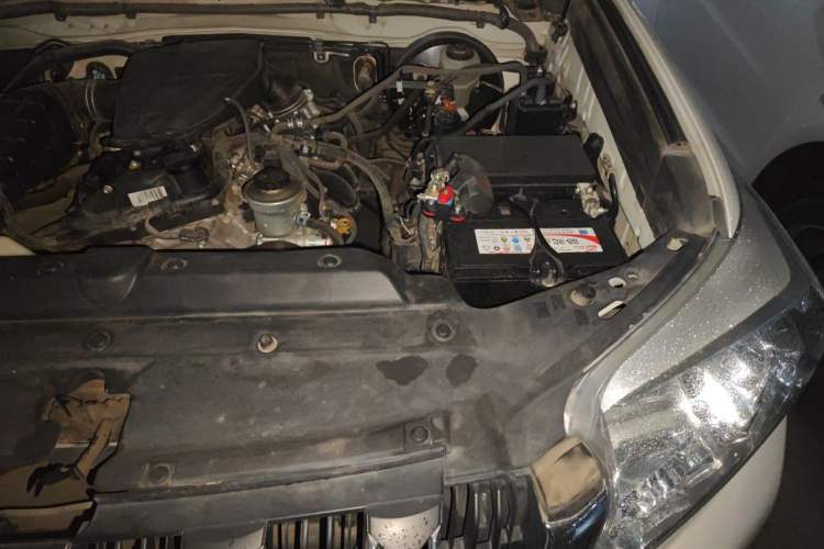 Used Toyota Prado 2016 2.7L Automatic Standard Edition Engine Bay Left