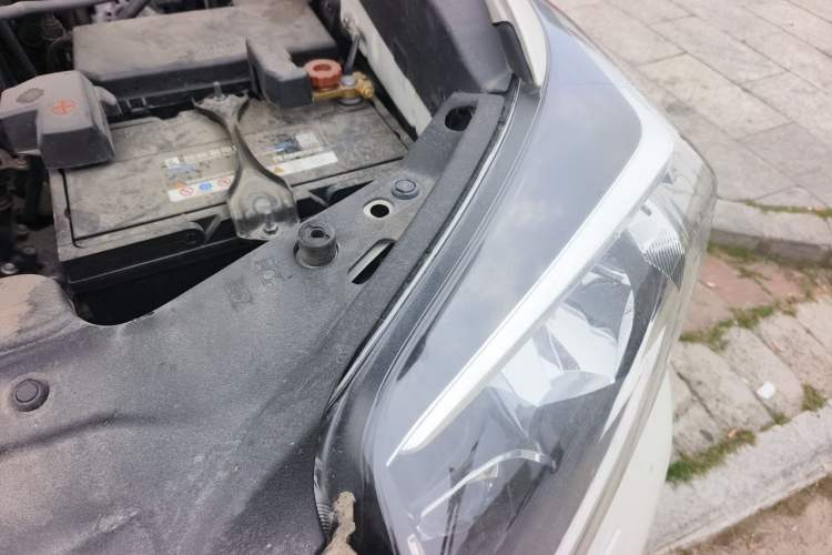 Used Toyota Prado 2016 3.5L Automatic TX-L Engine Bay Left
