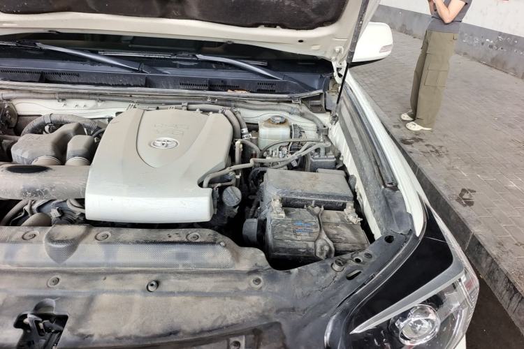 Used Toyota Prado 2016 3.5L Automatic TX-L Engine Bay Left