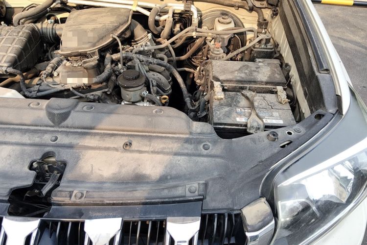 Used Toyota Prado 2016 2.7L Automatic Luxury Edition Engine Bay Left